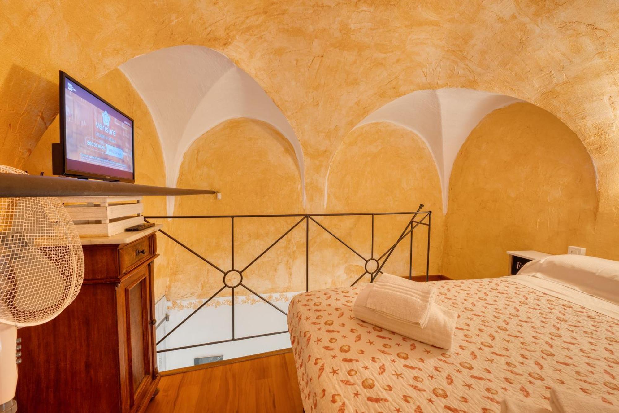 Mini Accommodation In Sanremo Liguria Exteriér fotografie